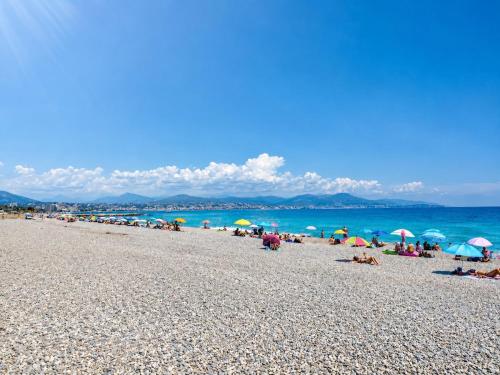 Charming apartment in Antibes