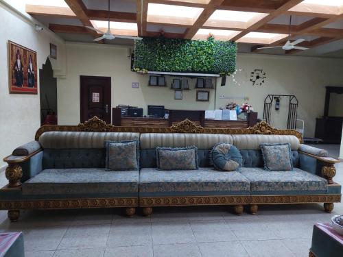 ردهة, Hotel Ain Safnan Room&Flats فندق عين صفنان غرف&شقق in منح