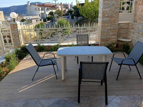 stavros house byzarkco in Chamolia (Attiki)