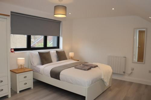 Luxury 3 Bed House - 5min walk to Meridian Water