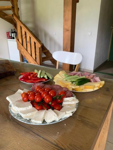 Ēdiens un dzērieni, Saint Friday Cottage - Retreat, Garden and Forest in Vâlsănești