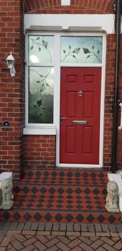 Exterior view, Grange House Budget Rooms in Hunslet Carr