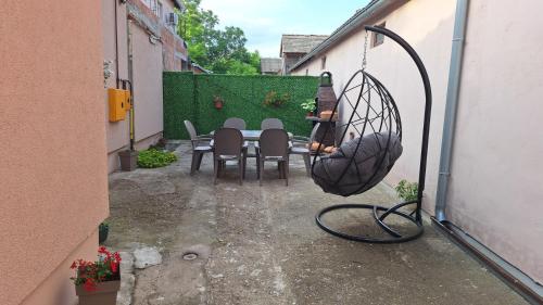 Veslo IN in Beška