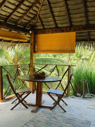 Fare Hau Lodge in 타하
