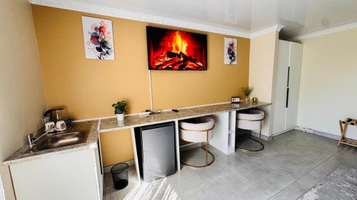 Jwalaboholo Mountain View Guest House in Ficksburg