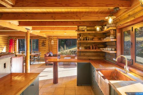 Outdoor Tubs, Location, Elevated Tranquillity - ML74186 in Mauntliforda