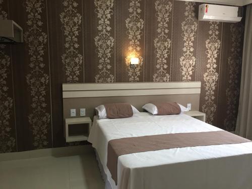 1 twin bed