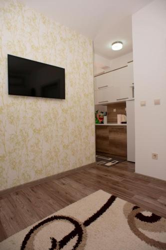 B&T Apartments - image 11