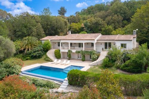 Villa 10p in Roquefort-les-Pins