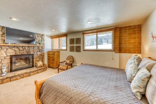 Columbine Cir 1A in Dowds Junction, USA