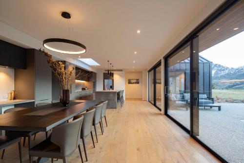 Toka Lodge - image 8