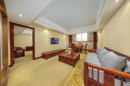 Vienna International Hotel Xi'an Dayan Tower - image 3