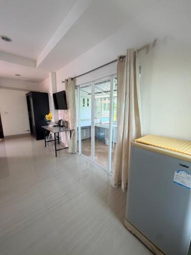 2 double beds