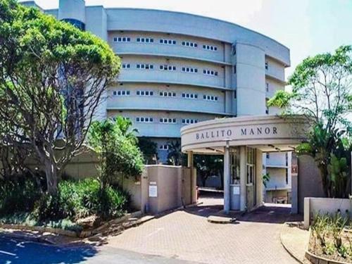 205 Ballito Manor Gardens C Breeze Holiday Letting - image 2