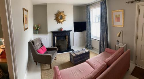 Quirky Cottage in Historical Rye – khách sạn tại Playden
