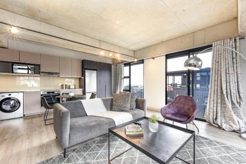 The Lineal Luxury Apartments - Managed by Airscape