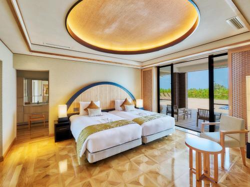 미야코지마 쿠리마 리조트 시우드 호텔 (Miyakojima Kurima Resort Seawood Hotel) in 쿠리마섬