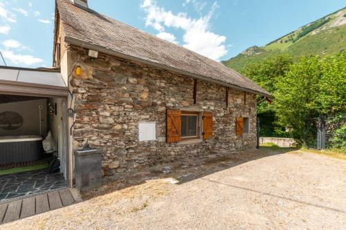 Grange des 2 Cols - Jacuzzi - Jardin in Campan