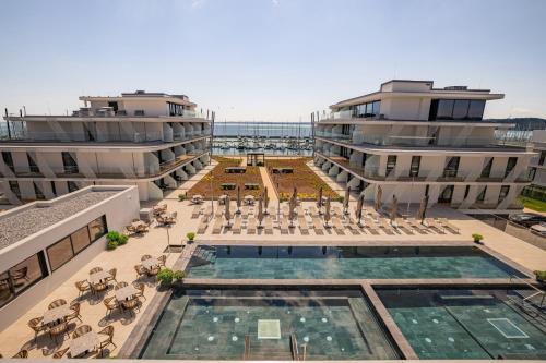 BIRGÉS HOTEL Lifestyle and View - Hôtel - Balatonfüred