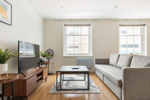 GuestReady - Sleek Serenity in Hammersmith, Londres