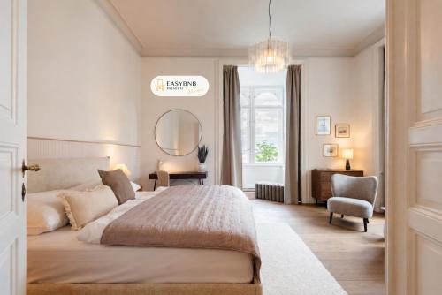 Luxury City View 3BR Apartment Near National Museum by easyBNB Premium, Praga