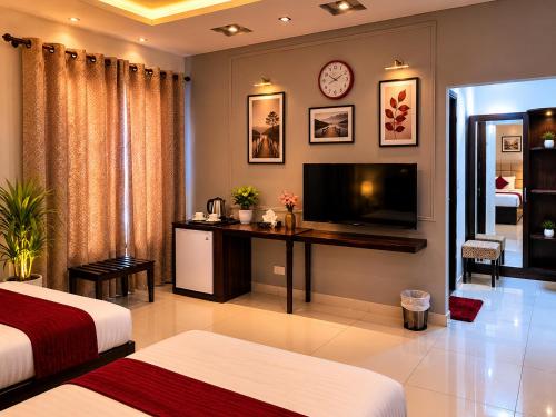 Facilities, Royal Mark Lodges in Bahawalpur