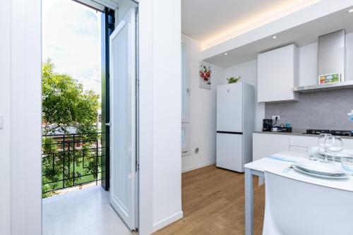 Oksy House • Free Parking & Tram to Venice - image 11