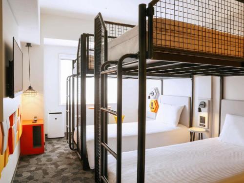 Superior Quadruple Room- Non Smoking