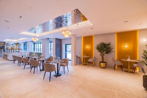 レストラン, BIRGÉS HOTEL Lifestyle and View (BIRGES HOTEL Lifestyle and View) in バラトンフレッド
