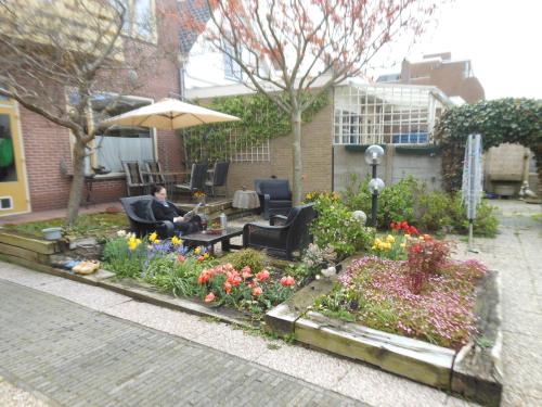Garden, Pension de Zeeschelp in Domburg
