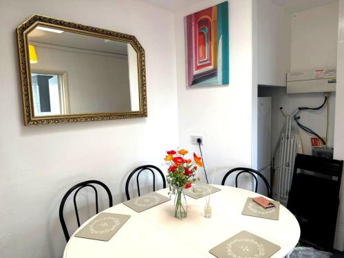 Comfortable flat 3Bed, sleeps 6 in Hailsham
