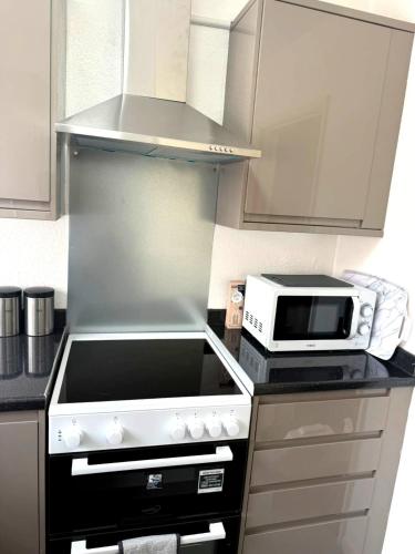 Comfortable flat 3Bed, sleeps 6 in Hailsham
