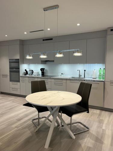 Cozy apartment – khách sạn tại Höngg