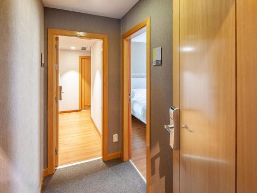 ibis Styles Pamplona Noain Room Type - Standard Family Suite with Two Connecting Rooms