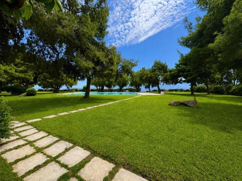Vrt, Seaside Almyra Stay with pool Agioi Theodoroi in Isthmia