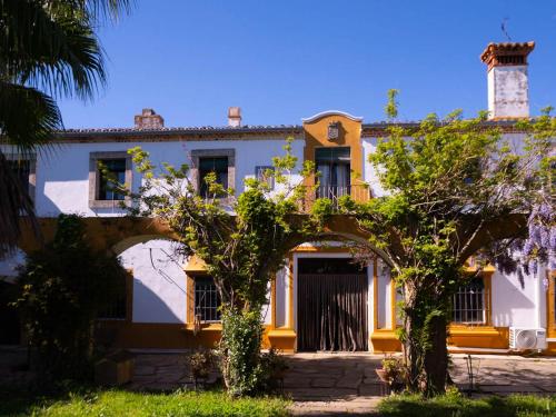 Cortijo Negretti in Herrera De Alcantara