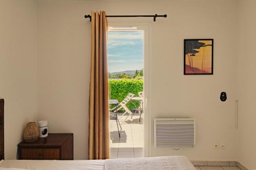 Le Bord du Lac in Chateauneuf Sur Isere