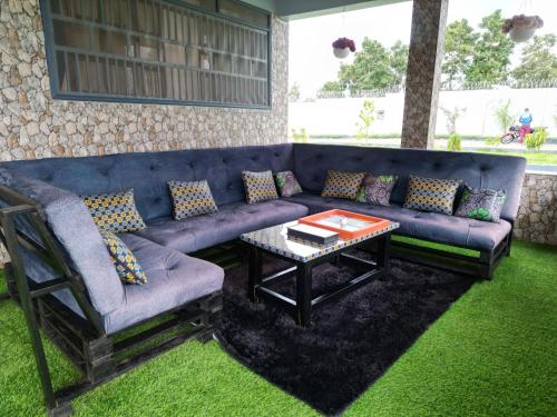 Roseland Apartment in Lira