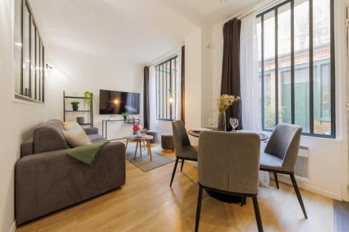Beautiful apartment at Gare de l'Est Republique