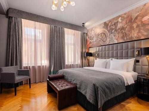 Grand Poet Hotel and SPA by Semarah