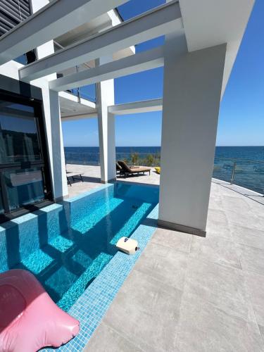 Villa BB - direct acces to sea