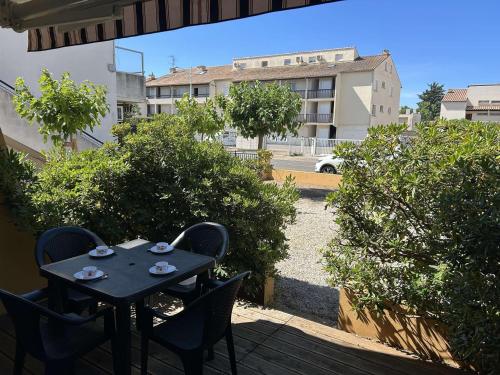 Appartement T2 tout équipé, 4 couchages, proche plage et centre - Parking privé, Le Grau-du-Roi - FR-1-250-102