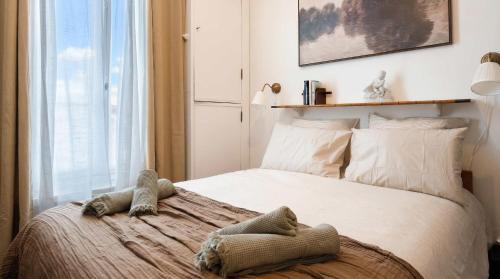 Luxury Parisian Flat Golden Triangle - image 7