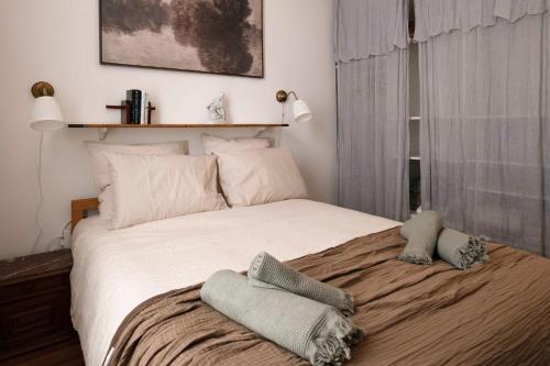 Luxury Parisian Flat Golden Triangle - image 14