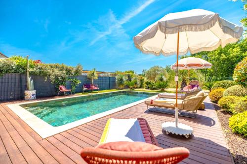 Villa Les Mures l Pool & Garden l Shellter Rentals