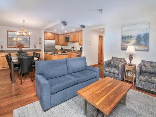Vantage Point Condo 201 - image 5