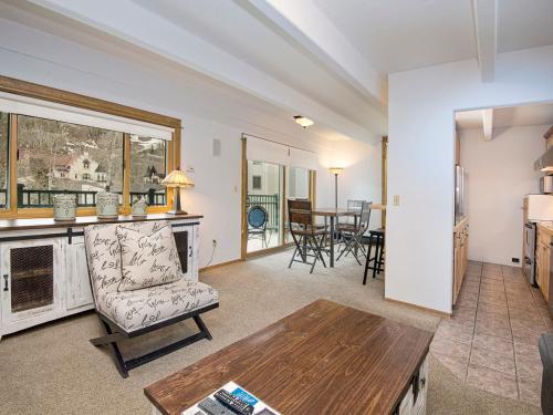 Vantage Point Condo 314 - main image