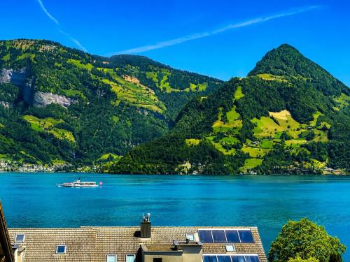 Swiss Paradise 4, studio with lake and Alpine views in Buochs