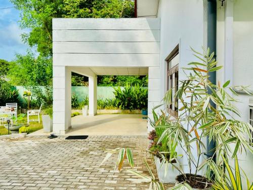 TharuArana Holiday Home - image 4