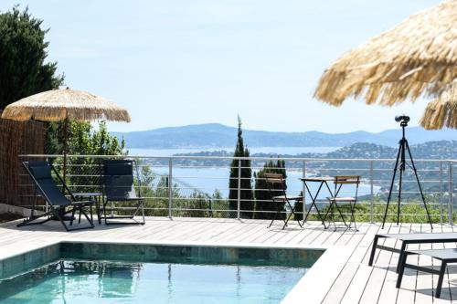 Splendid villa with swimming pool & sea view – khách sạn tại Massel